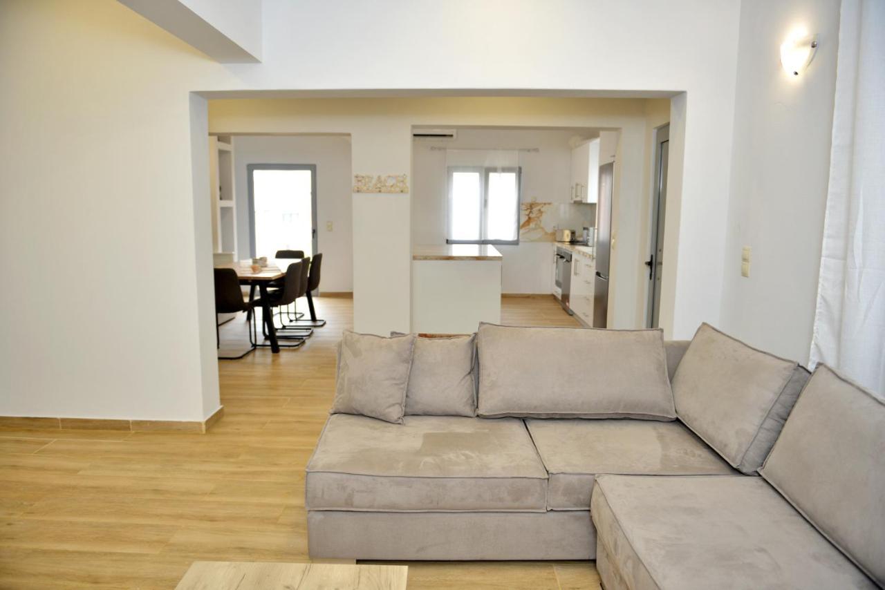 Exquisite 4-Bedroom Prestige Apartment Rhodes City Εξωτερικό φωτογραφία