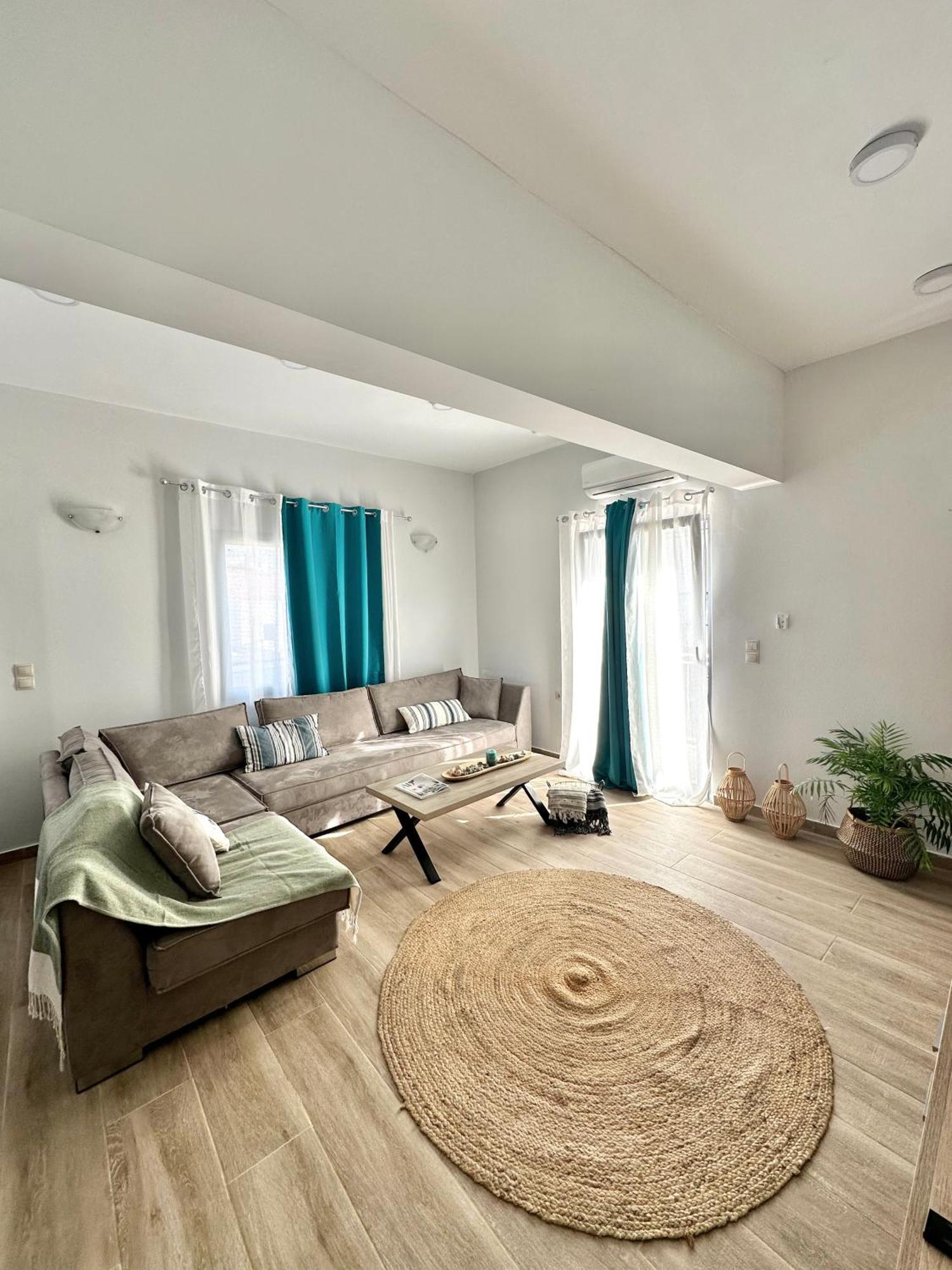 Exquisite 4-Bedroom Prestige Apartment Rhodes City Εξωτερικό φωτογραφία