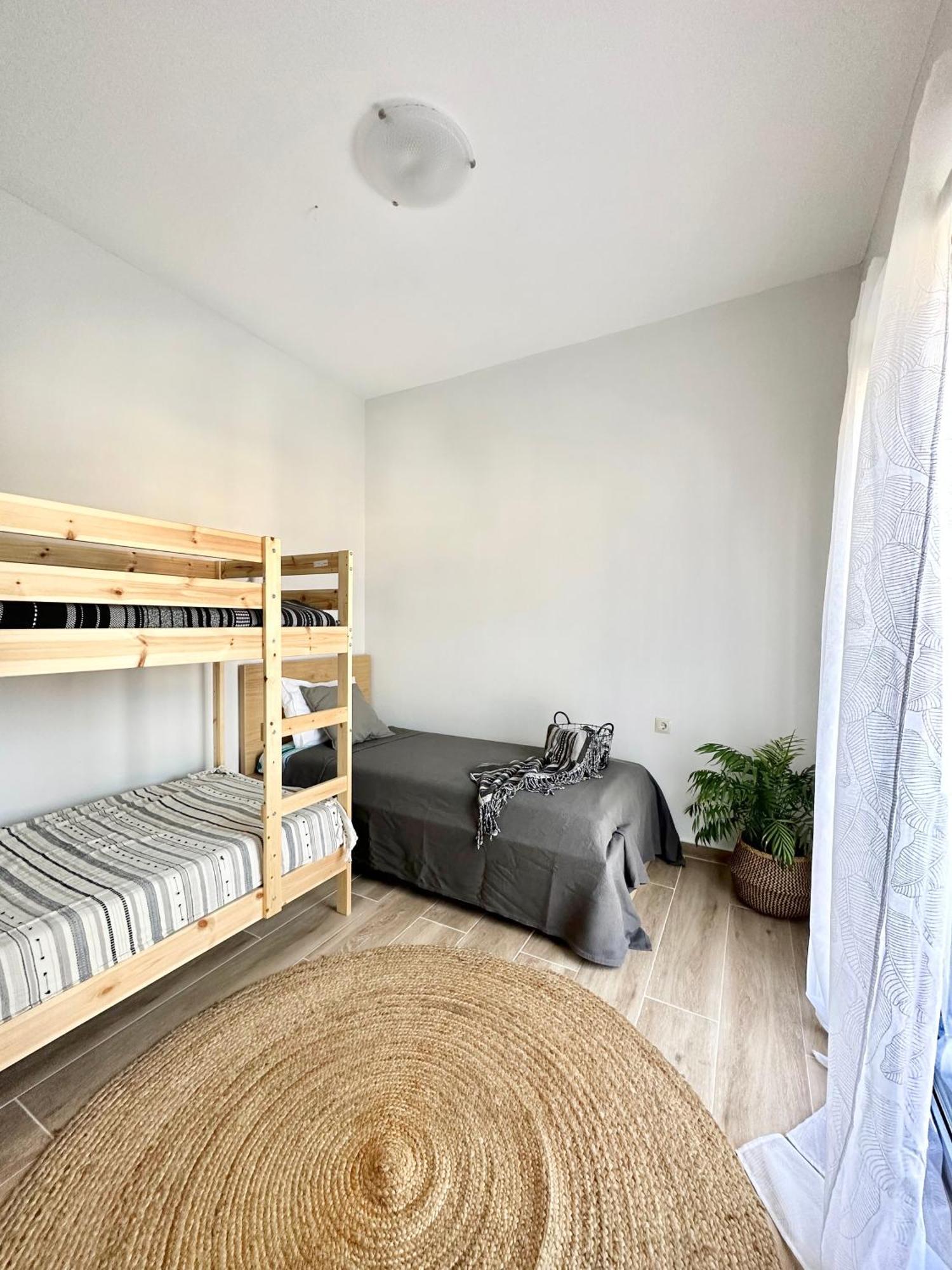 Exquisite 4-Bedroom Prestige Apartment Rhodes City Εξωτερικό φωτογραφία